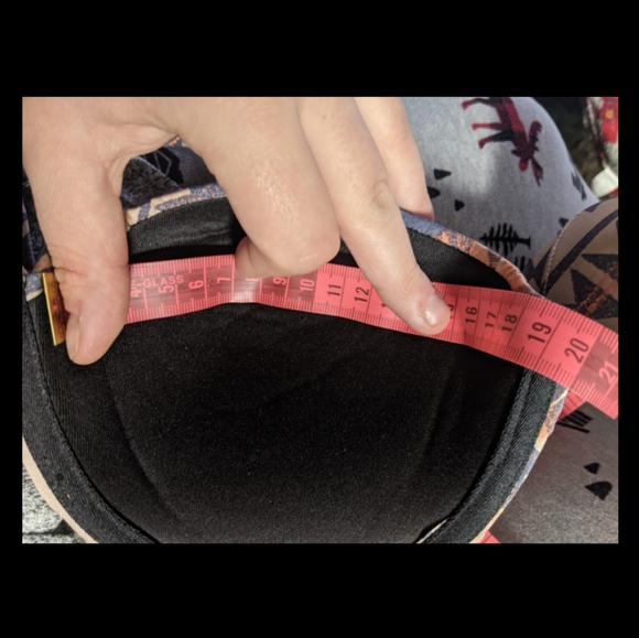 🔹️ Volcom swim top - Picture 6 of 6